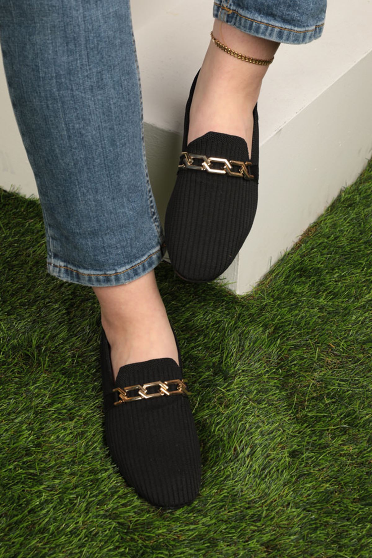 Siyah Triko Zincir Metal Tokalı Kadın Loafer Ayakkabı